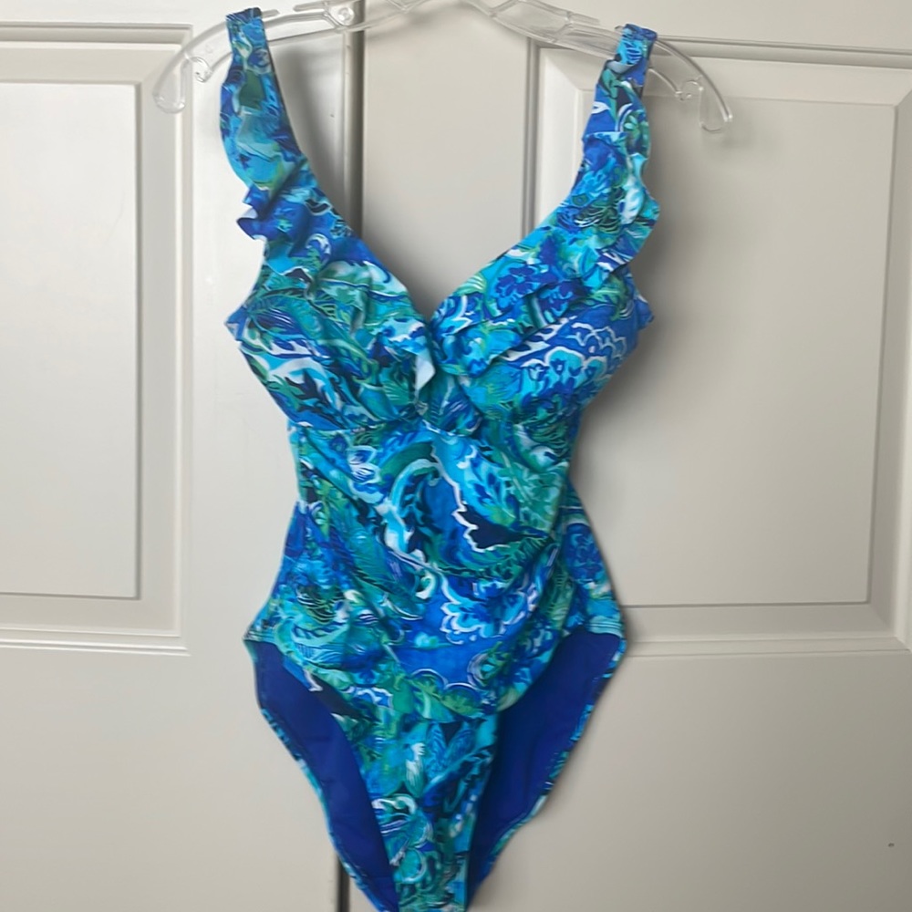 Gorgeous LAUREN by Ralph Lauren swimsuit